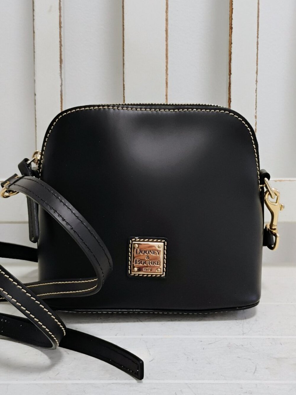 Dooney & Bourke Zip Domed Crossbody Bag Black